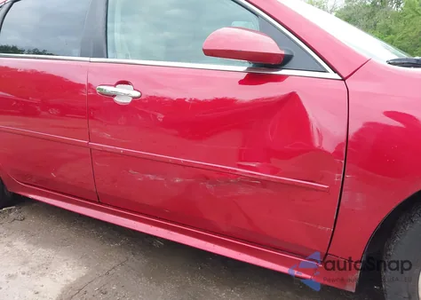 2015 Chevrolet Impala Limited Ltz z USA, uszkodzony, nr VIN 2G1WC5E38F1141874